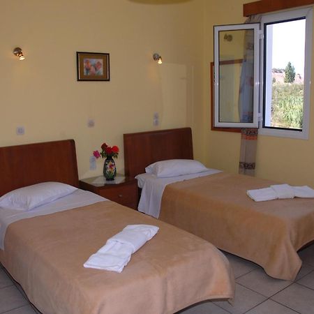 Lakis Studios Anaxos Buitenkant foto